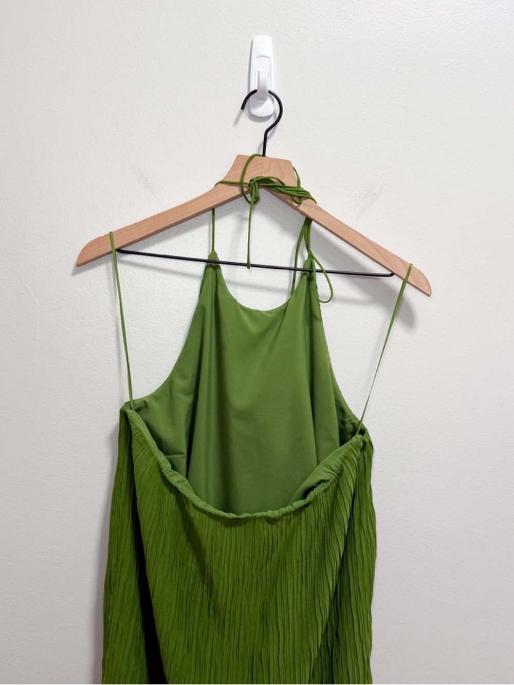 Banana Republic green halter plisse shift dress pleated summer resort vacation - Picture 9 of 11